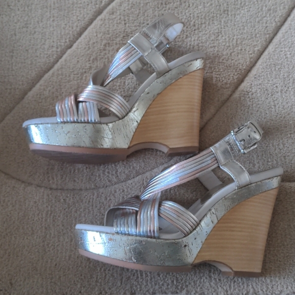 Donald Pliner Strappy Wedge Sandals - Picture 4 of 7